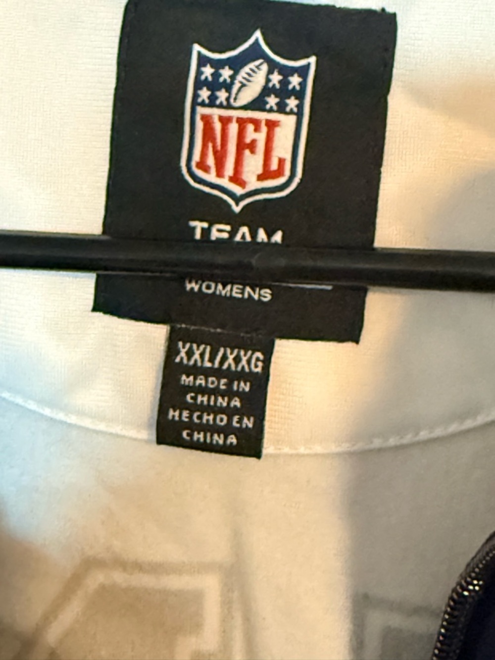 NFL Women's Jacket in Black, White & Red Logo - Picture 3 of 8